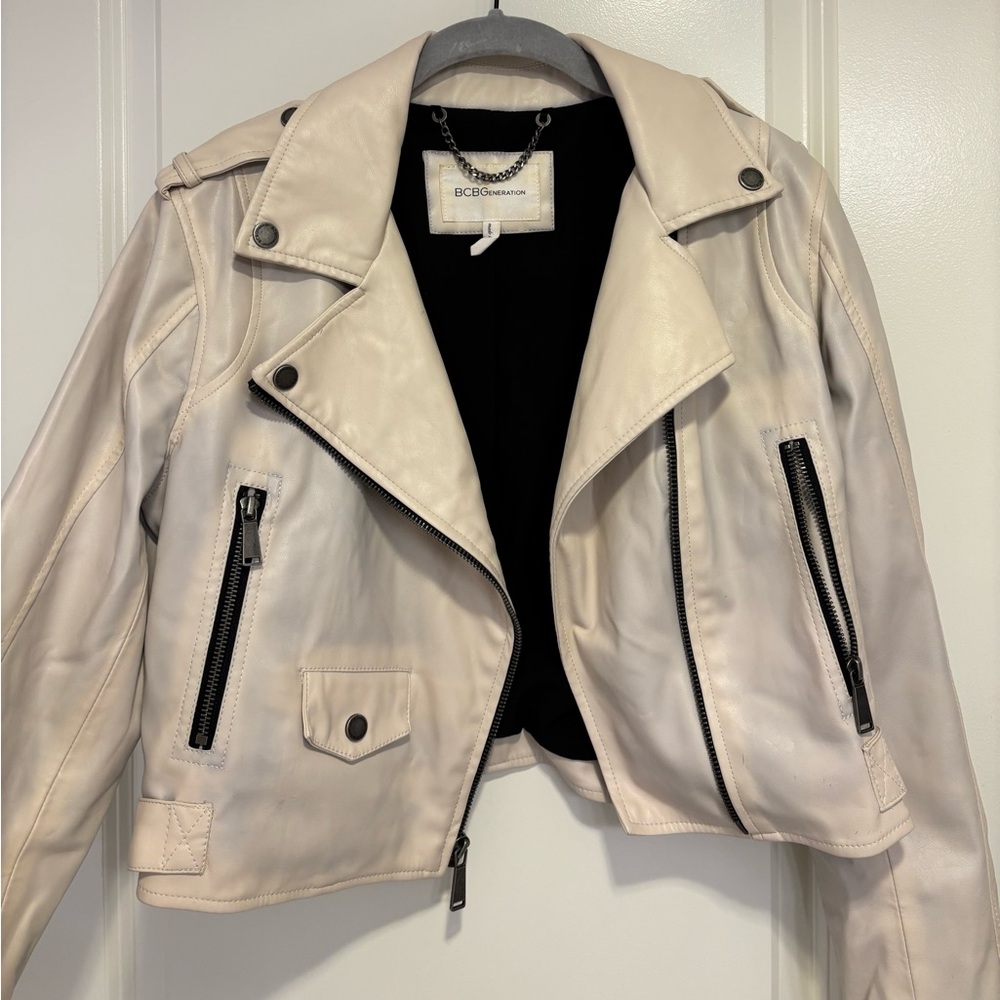 BCBGeneration Ivory Faux Leather Moto Biker Jacket (XS)